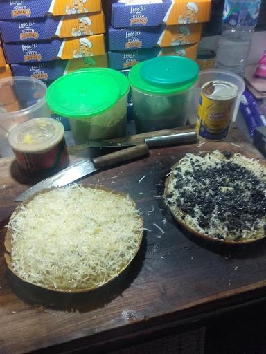 MARTABAK BANGKA BERKAH MANIS & TELOR