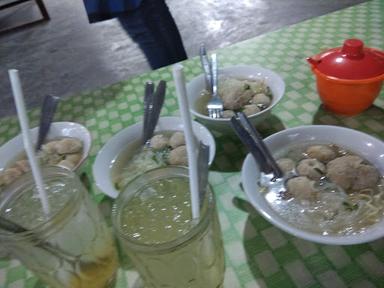 MIE AYAM & BAKSO FAMILY