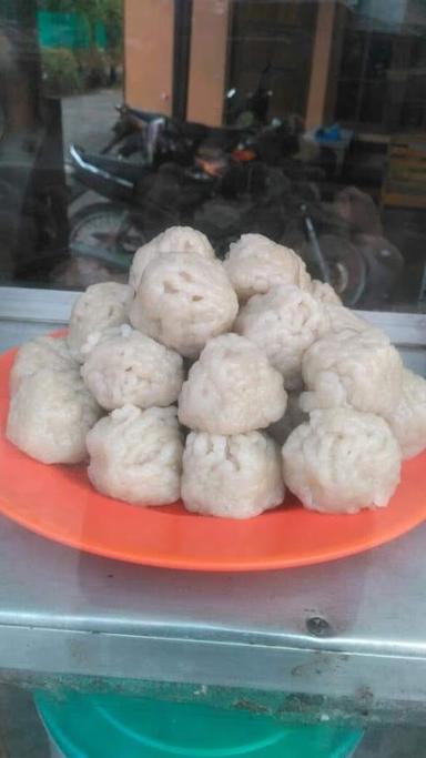 PEMPEK MANG ABU