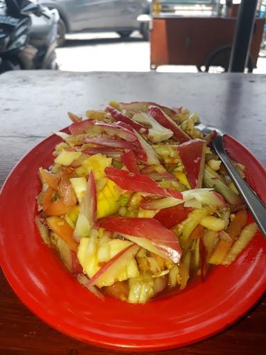 RUJAK ICE CREAM DAN LOTIS ASEM MAKMUR PAK HARI