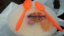 Photo's Salad Nyoo Jakal Atas
