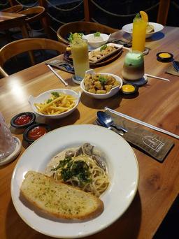 Photo's Sasmaka Dining & Cafe