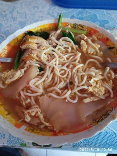 SOTO SEGEER REJEKI @ SEBLAK MAMAHYANG