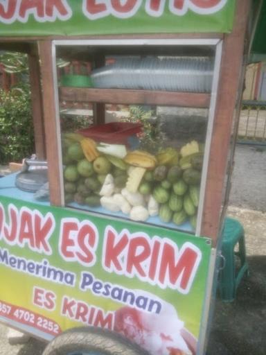 RUJAK ES KRIM