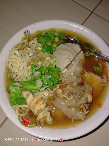 WARUNG MAKAN BAGUS - SPESIAL MIE AYAM, SOTO & BAKSO