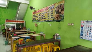 BAKSO DAN MI AYAM ARIF SOLO