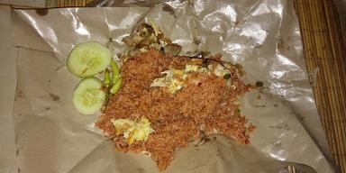 NASI & MIE GORENG AREMA