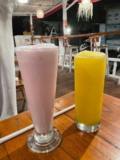 INDI WARUNG LEMBONGAN BAR & GRILL