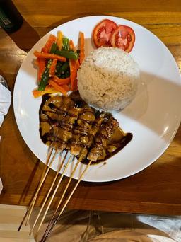 Photo's Warung Cardamon Penidabar&Grill