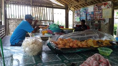 WARUNG MAKAN BU KASIEM