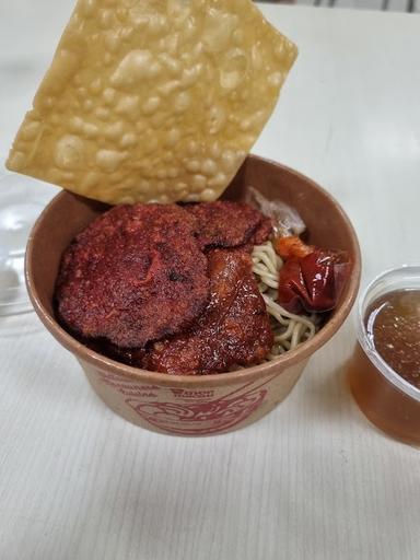 KEDAI MIE MACAU