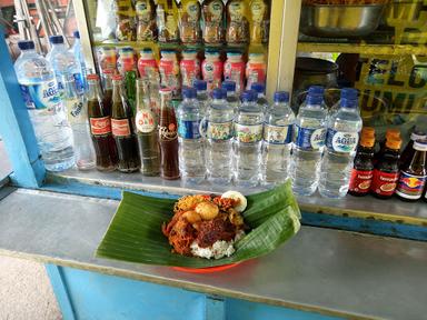 NASI MADURA BU HAMINA