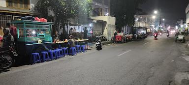 SOTO DAGING MAK WAHID (SAMPOERNA)