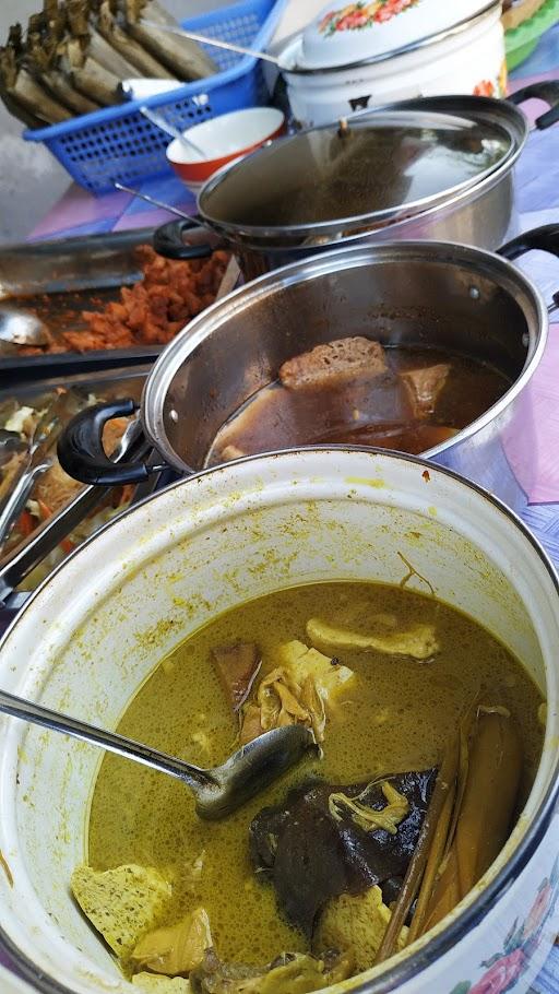 ANINDIA KUPAT SAYUR & NASI UDUK (JAKARTA)