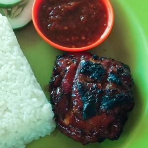 AYAM BAKAR KHAS SOLO JENG LULUK