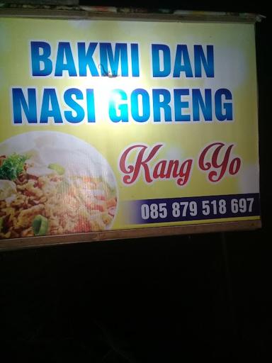 WARUNG BAKMI DAN NASI GORENG KANG YO