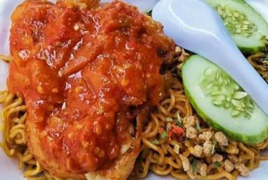 AYAM PENYET SENJA SAMBEL SADIS