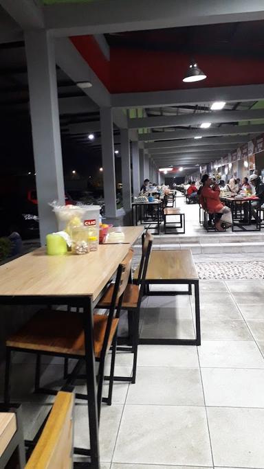 WARUNG POJOK