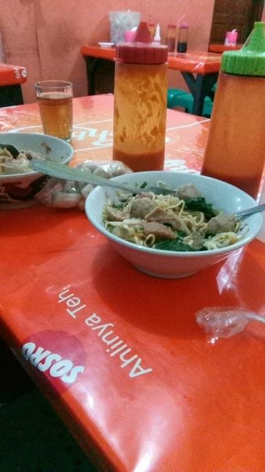 MIE BAKSO DAN BATAGOR ABRAG