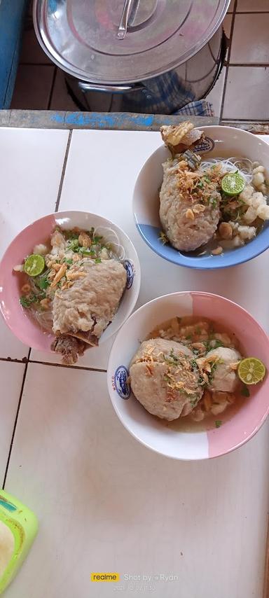 KEDAI MIE BAKSO NENG CUNEL