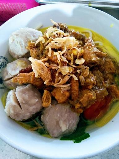 MIE BAKSO DAN MIE AYAM DURIAT