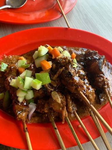 RUMAH MAKAN SATE KATULAMPA