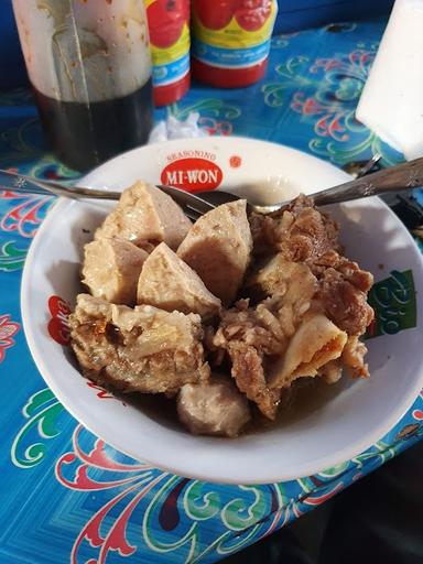 BAKSO KONDANG AREK BANDUNG