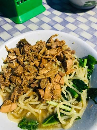 MIE AYAM WANWE