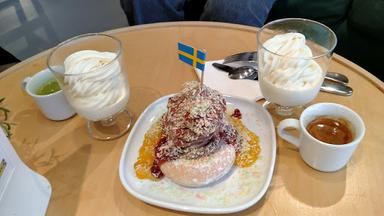 SWEDISH CAFE