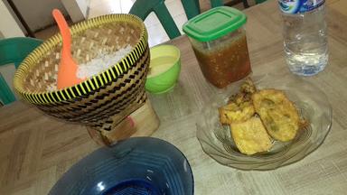 AYAM GORENG MANG YAYAT