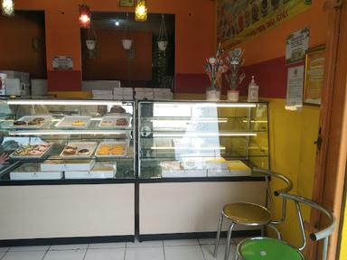 DONAT MADU CIHANJUANG PADALARANG