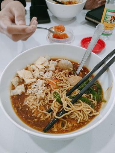 HONAM HOUSE OF NOODLE AND MEATBALL
