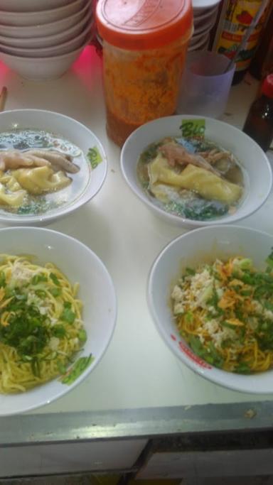 MIE AYAM GRAHA