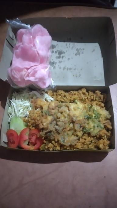 NASI GORENG SITUJUAH, SATE PADANG