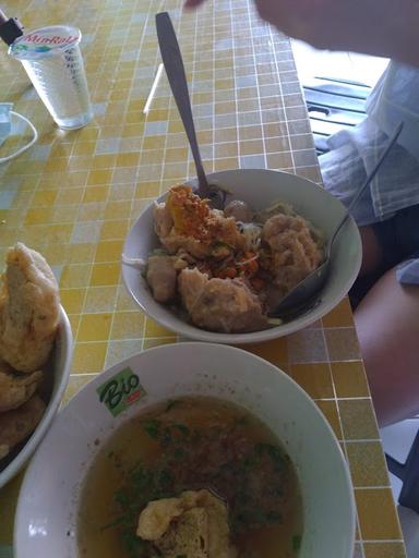 TERAS ABAH * BAKSO SOLO * (SODONG)