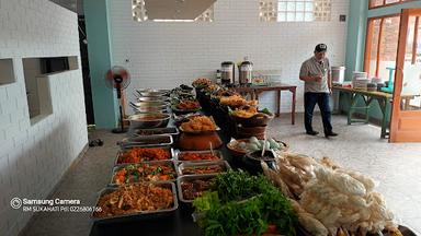 WARUNG NASI SUKAHATI PADALARANG