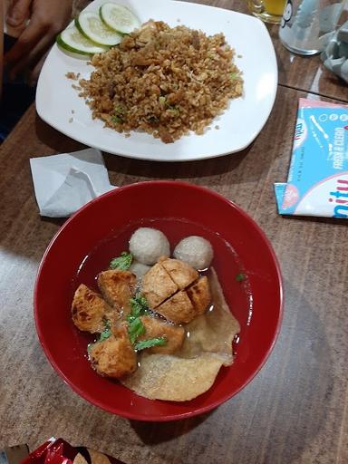 MIE PASAR BARU JAKARTA