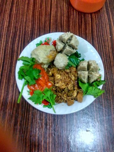 BAKSO KADUNG TRESNO