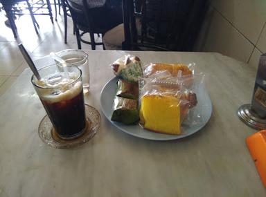 WARUNG KOPI NAN YO