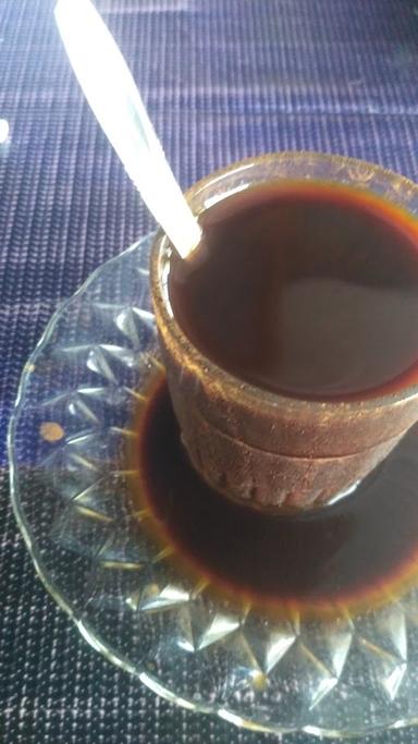 WARUNG KOPI UNI EPI