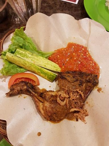 AYAM PENYET JAKARTA