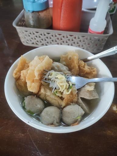 BAKSO MALANG DAN MI AYAM MAS PEPEN CAB.JATI