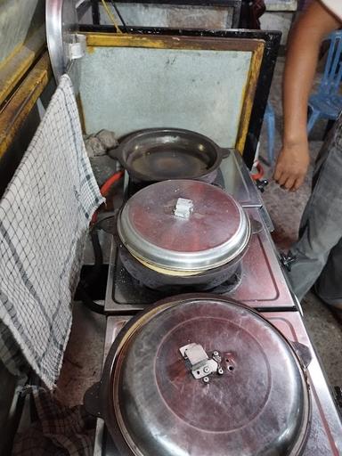 MARTABAK BANDUNG KUBANG HAYUDA KAMANAKAN