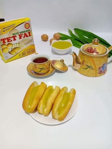 ROTI SRIKAYA TET FAI PADEMANGAN