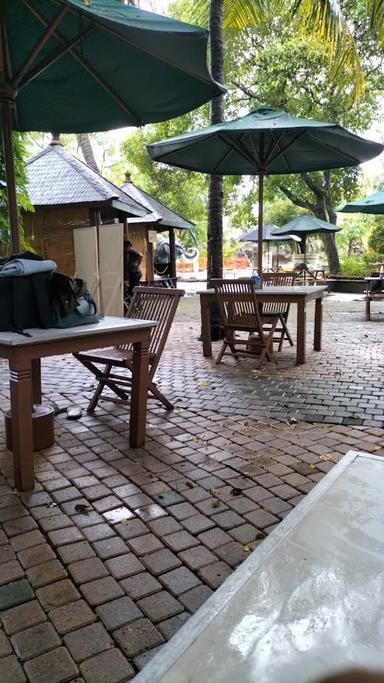 CAFE ATLANTIS ANCOL