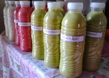 ANEKA JUICE AFIFAH PADEMANGAN 17