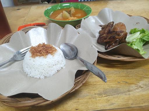 AYAM BAKAR BERKAT BUMBU BALI