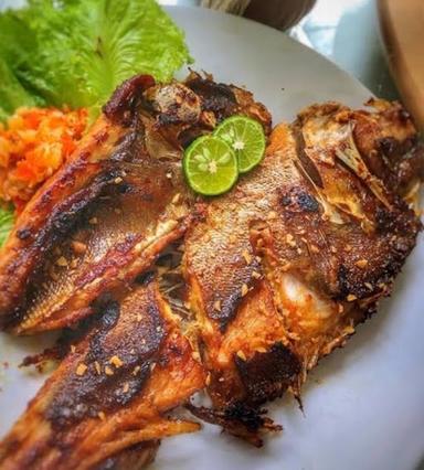 IKAN BALI JIMBARAN RESTORAN