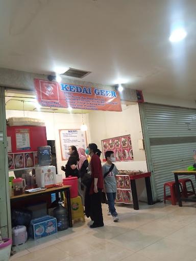 KEDAI GEER