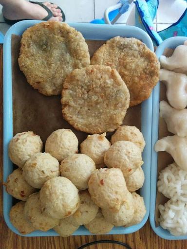 PEMPEK PALEMBANG LILI